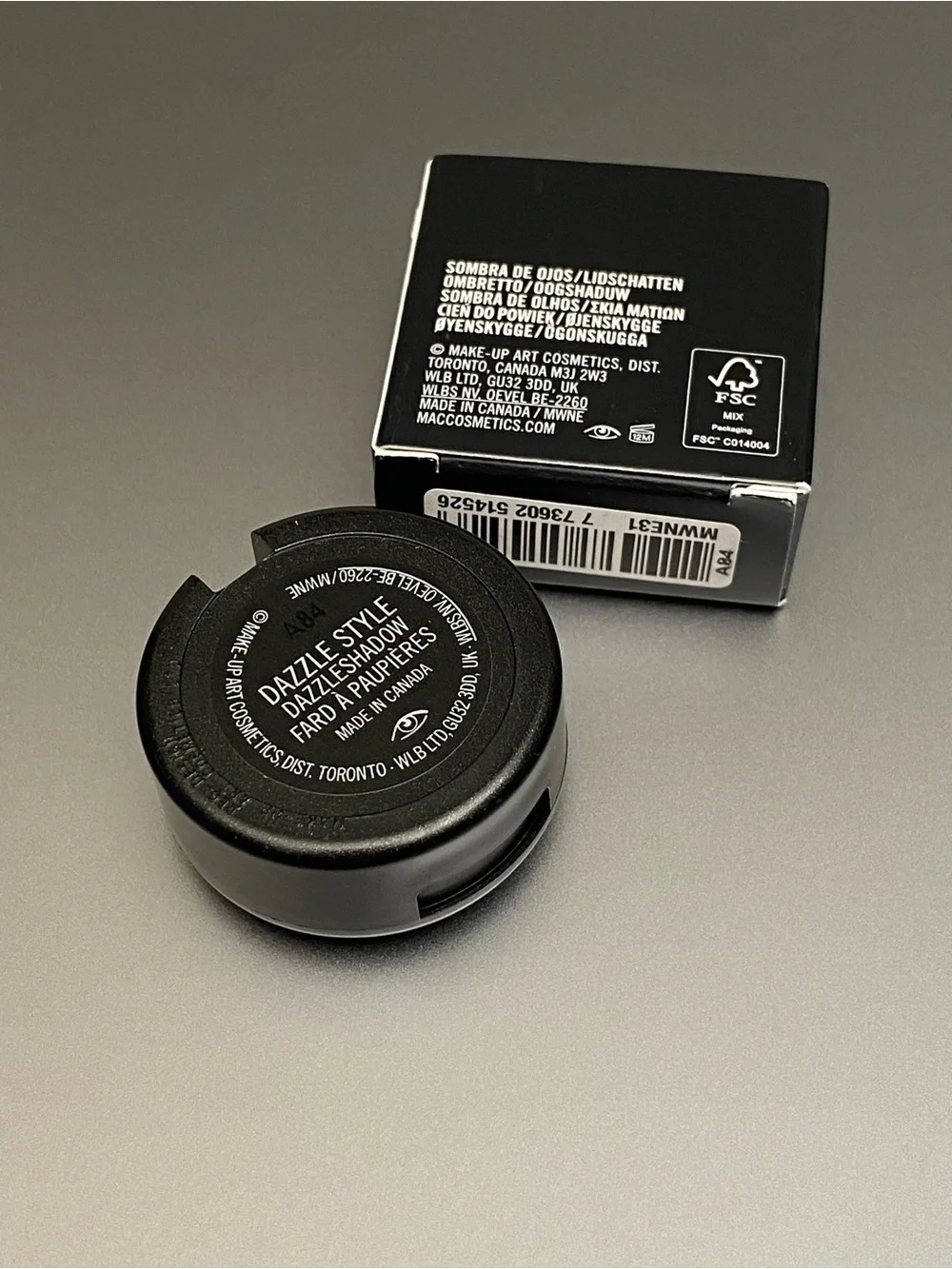 MAC “Dazzle Style” Dazzleshadow Eyeshadow